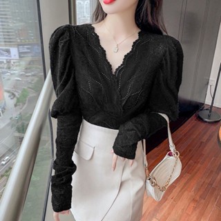 Ey_shop688#พร้อมส่ง✨1958#เสื้อ​แฟชั่น​เกาหลีคอวีแขนยาว #เสื้อแฟชั่นเข้ารูปผ้านุ่มๆ💕