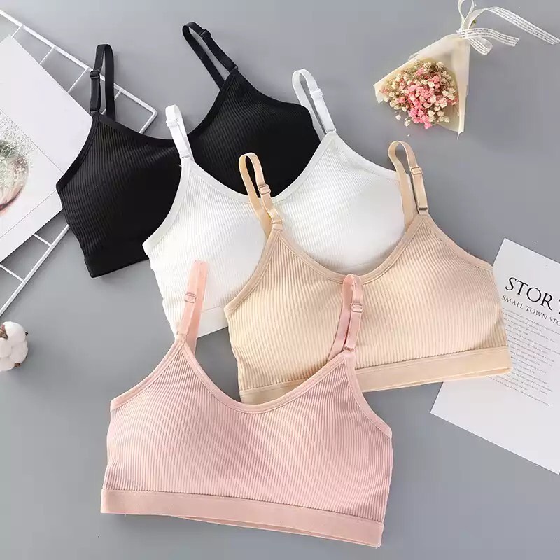 สปอร์ตบรา B055 ชุดชั้นในสปอร์ตแบบสวม  ฟองน้ำในตัว สายปรับระดับได้ เสื้อในผู้หญิง สปอร์ตบราผู้หญิง