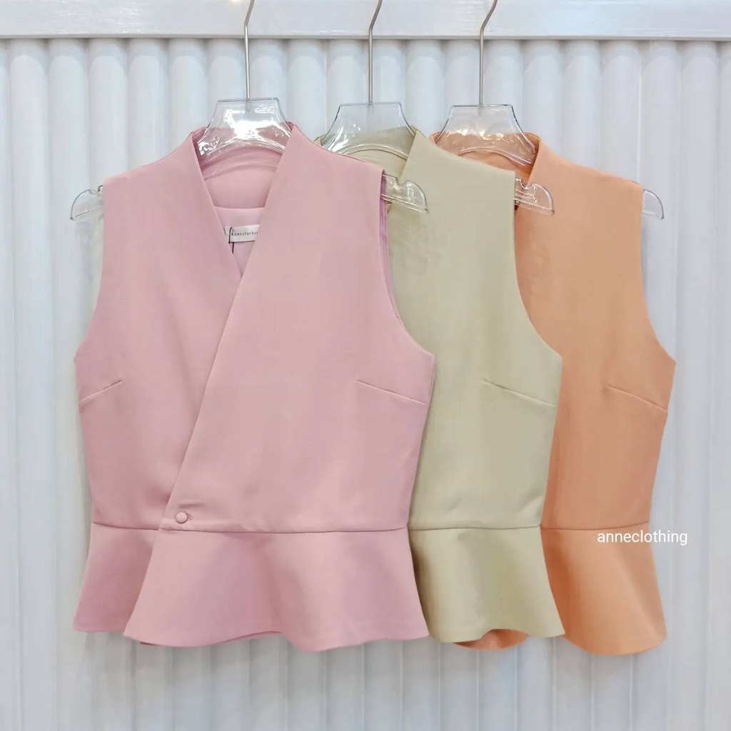 Anne clothing "Pinky Top" เสื้อพิงค์กี้แขนกุดชายระบาย ดีเทลน่ารักๆ ใส่ได้ทุกโอกาส