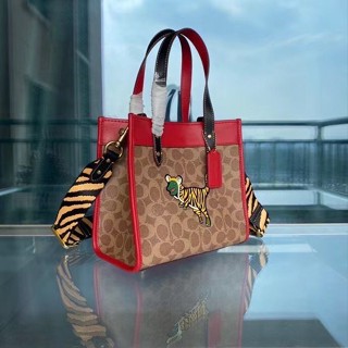 COACH LUNAR NEW YEAR FIELD TOTE 22 IN SIGNATURE CANVAS WITH TIGER REXY