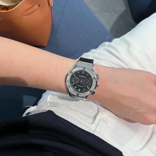 Riesling Women watch – นาฬิกาผู้หญิงสุดหรูสายหนังแท้