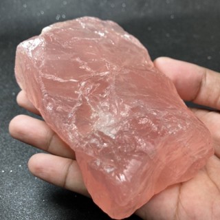 RO655 โรสควอตซ์ ( Rose Quartz ) ตรงปก ของแท้ หินธรรมชาติ หินสี พลอยดิบ หินแร่ quartz  หินมงคล หินนำโชค หินเสริมดวง