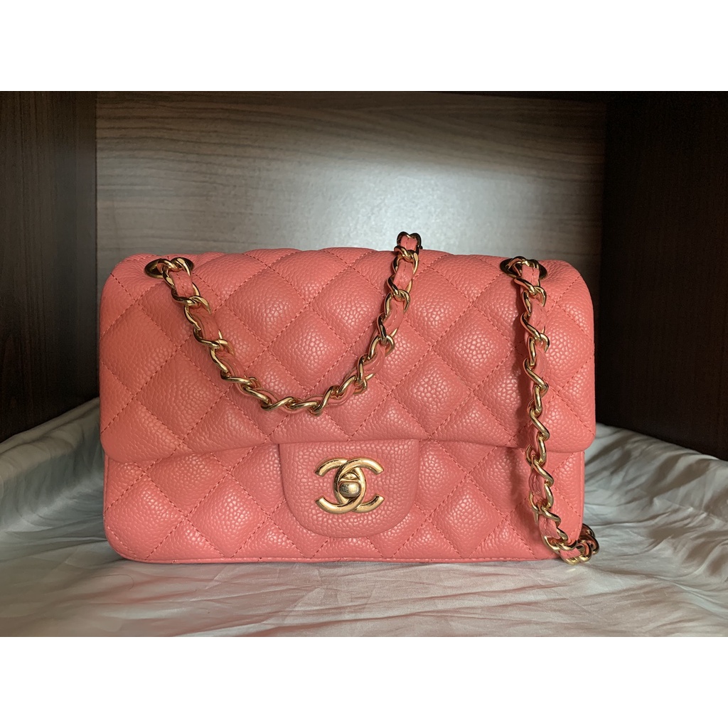 กระเป๋า ชาแนล Chanel Classic Mini 8” Pink Gold Hardware มือสอง งานลุ้นแท้