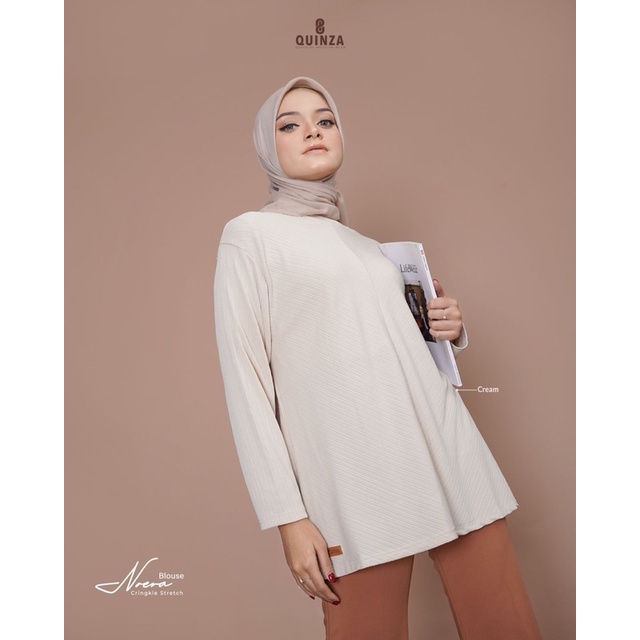 Quinza NOERA BLOUSE CRINGKEL BLOUSE