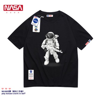 เสื้อยืดแขนสั้นลําลอง คอกลม ผ้าฝ้าย ทรงหลวม พิมพ์ลายธงนักบินอวกาศ NASA แฟชั่นฤดูร้อน สําหรับผู้ชาย