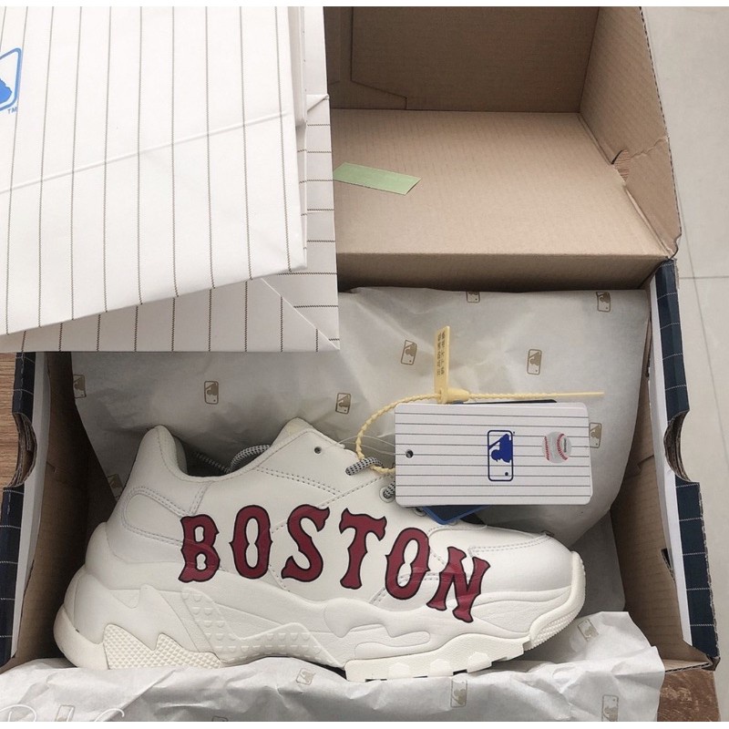 รองเท้าผ้าใบสำหรับผู้ชาย 💫✨ถูกที่สุด!!มาแล้วค่ะพร้อมส่ง New MLB BOSTON  รองเท้ากีฬารองเท้าอเนกประสงค์  สูง 6CM. งานเทีย