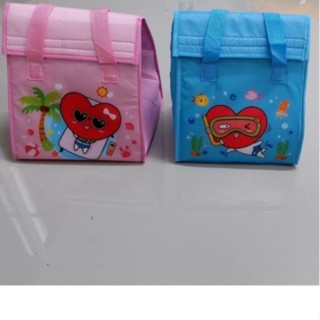 กระเป๋าเก็บความเย็นบิ๊กฮาร์ท (1 ใบ มูลค่า 229.- มีให้สะสม 2 แบบ.