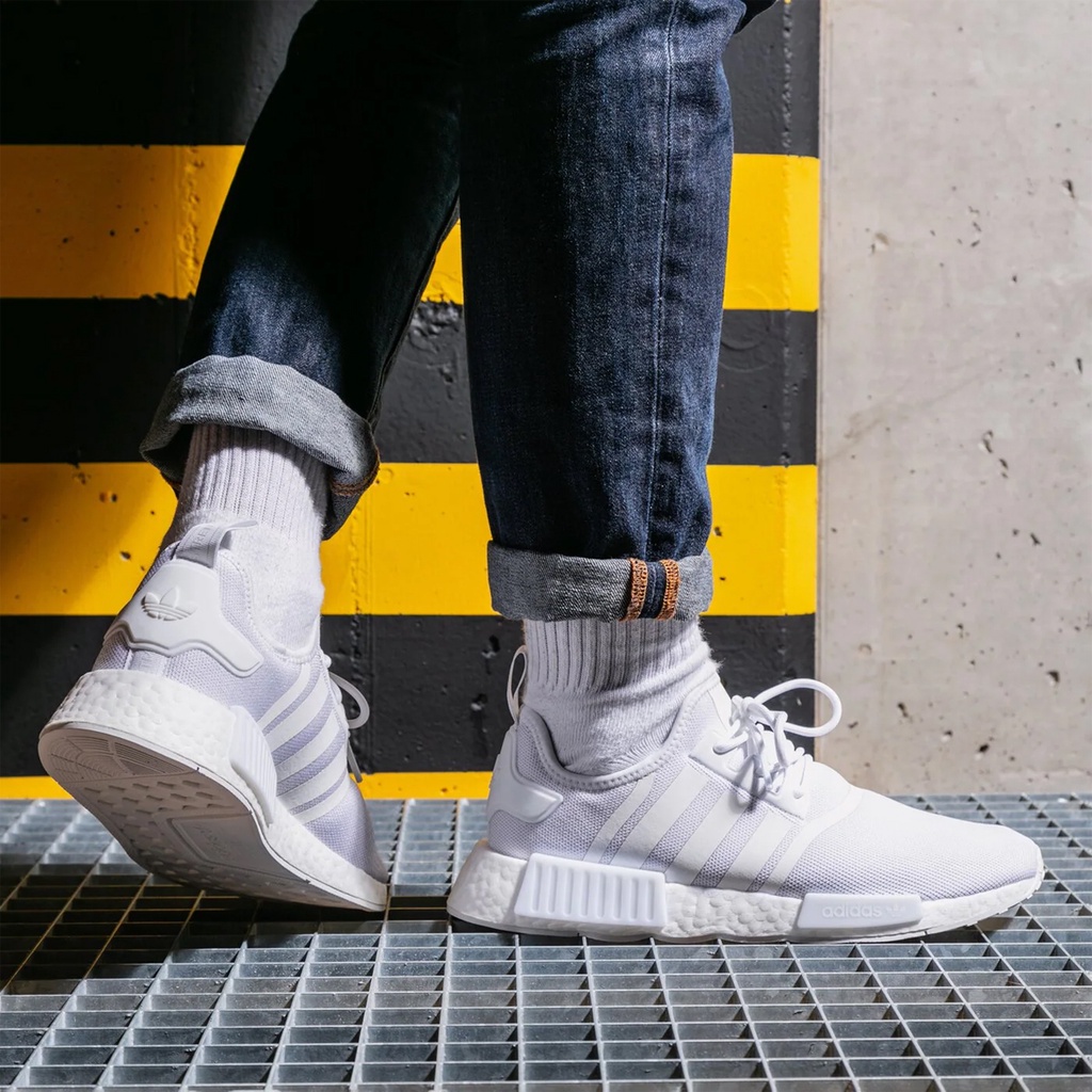 Adidas Collections อาดิดาส รองเท้าผ้าใบ รองเท้าวิ่ง OG RN Women Men ...