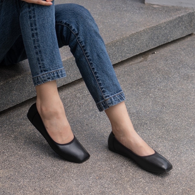 Sale💯 SUNNY รองเท้าคัชชูพื้นนิ่ม แบบไม่มีส้น สวย เรียบร้อย นุ่ม สายคาเฟ่หรือสายทำงานใส่ได้ทั้งนั้นจ้า ไซต์35 สีดำ