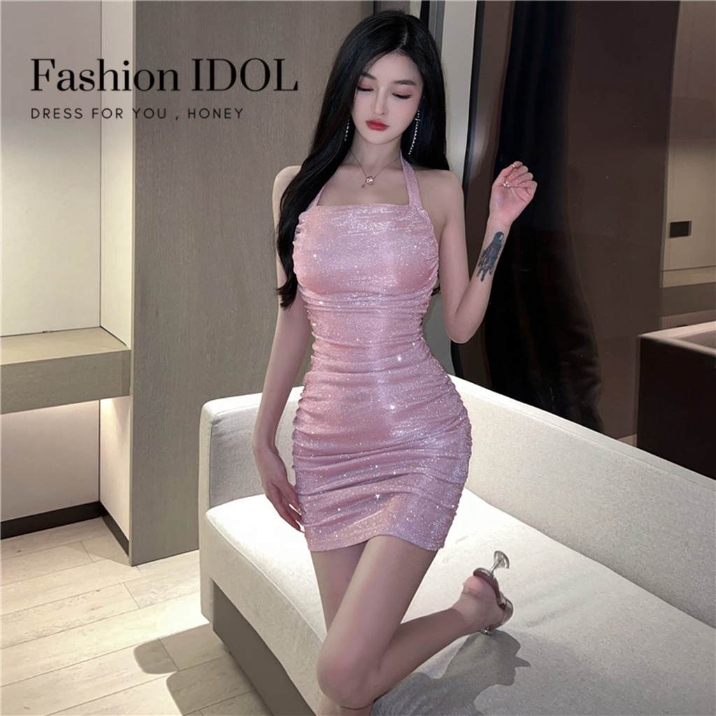 ชุดเดรสสั้นคล้องคอสีหวาน💗แต่งกลิตเตอร์วิบวับ รัดรูป โชว์สัดส่วน เซ็กซี่ปนหวาน F-015 - รูปที่ 2