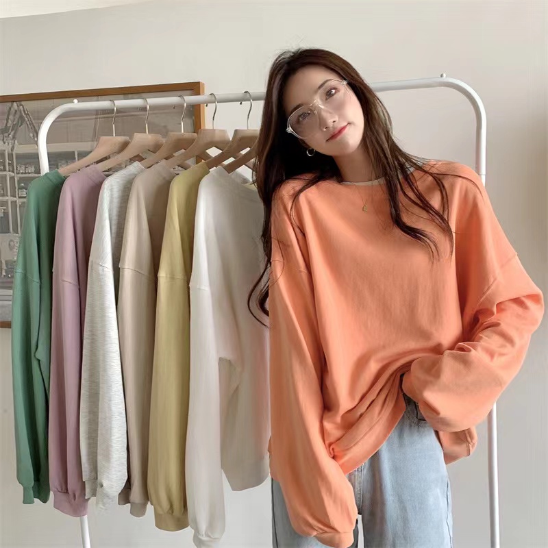 เสื้อยืดแขนยาวโอเวอร์ไซด์ผู้หญิง มีสดใสน่รัก ส่วนยาวหลวมของเวอร์ชั่นเกาหลี6810