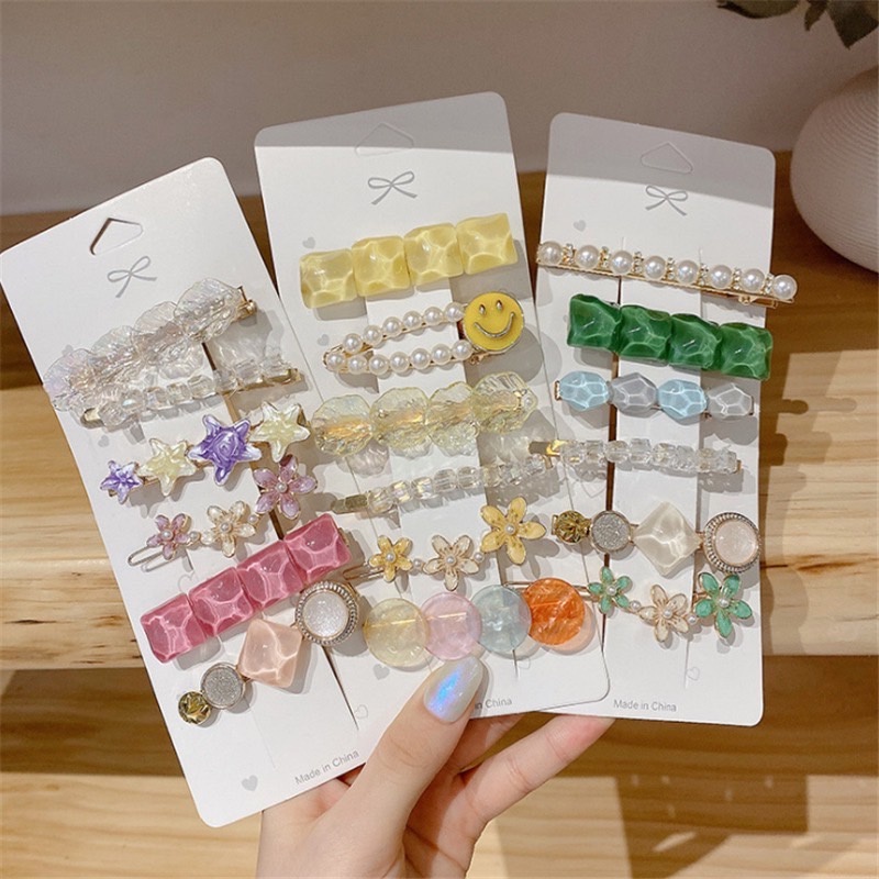[พร้อมส่งในไทย] ปลีก/ส่ง กิ๊บติดผม เครื่องประดับแฟชั่น แบบใหม่ สไตล์เกาหลี แบบน่ารัก สําหรับผู้หญิง มีหลายชิ้น A010