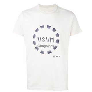 เสื้อยืดผ้าฝ้ายพิมพ์ลายแฟชั่น ขายดี เสื้อยืดคอกลม พิมพ์ลายโลโก้ Visvim สีขาว สไตล์คลาสสิก สําหรับผู้ชาย S-4 EPpokb60FKlb