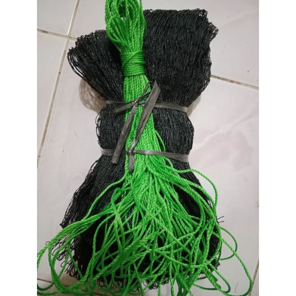 ไก่ CAGE FENCE NET D9 HOLES 2CM X 2CM ขนาด 3M X 10