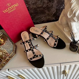 🔥ผ่อนได้🔥รองเท้า Valentino Sandals Size 36 - 40 งาน Original อุปกรณ์ : Full Box Set