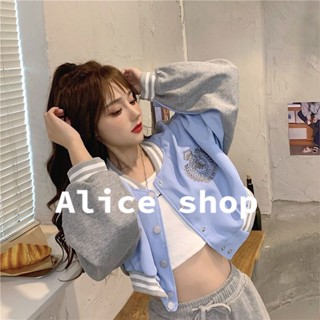 Alice  เสื้อครอปเสื้อยืดแขนยาวผู้หญิง เสื้อแจ็คเก็ต 2022 พิมพ์วินเทจฤดูใบไม้ร่วง สบาย Chic Trendy ทันสมัย S121010 36Z230909