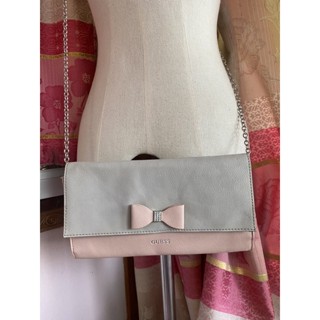 กระเป๋า Guess สะพายข้าง