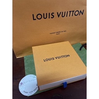 กล่องหลุยส์แท้ Louis vuitton box ( มือสอง) ของแท้พร้อมส่ง สภาพดีมาก