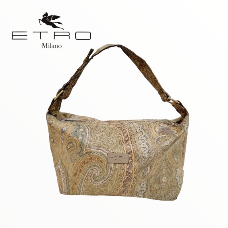 BRAND: ETRO Milano🍓🍓รุ่นนี้เลยจ้า....ETRO MILANO .... Vintage paisley print fabric  pouch bag