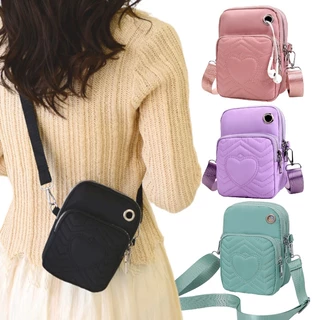 (w235)กระเป๋าสะพายข้าง แต่งซิปสีเงินสวยงาม ลายหัวใจน่ารัก vgetbag
