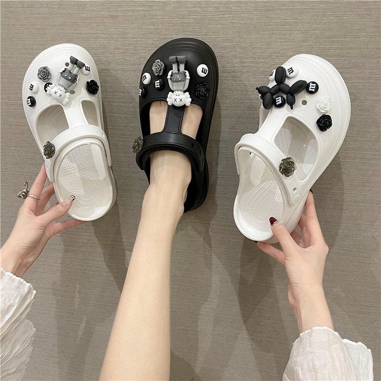 ❌ไม่มีตัวติดนะคะ ❌【TX-X002】TOBOแท้ size36-41รองเท้าแตะแบบสวมทรงสูงการ์ตูน ดีเทลเว้าหน้าเท้า ทรงฮิตพื้นนุ่มมีการ์ตูนติดเท