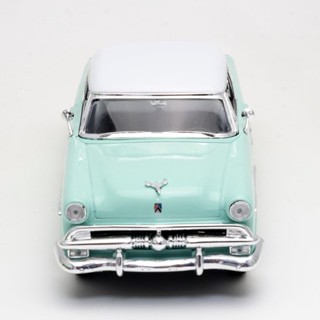 โมเดลรถคลาสสิค WELLY No.22414W 1953 Ford Crestline Victoria รถคลาสสิค อัตราส่วน 1:24 โลหะผสม โมเดลที่น่าสะสมสำหรับของขวั