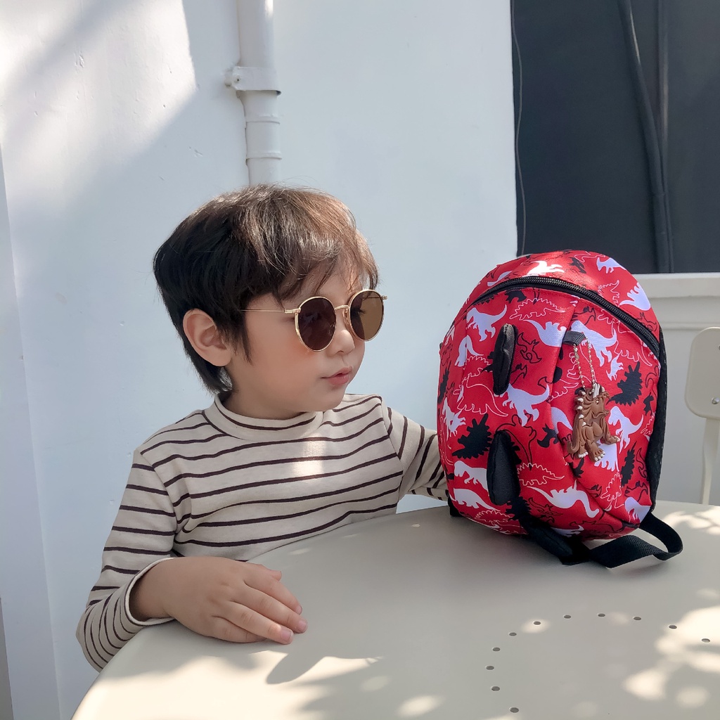 กระเป๋านักเรียนอนุบาล กระเป๋าเป้เด็ก การ์ตูนไดโนเสาร์น้อย ป้องกันการสูญหาย 24*21*11CM - รูปที่ 3