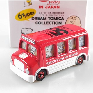 💥พร้อมส่ง💥 tomica takara tomy รถเหล็ก LIMITED TOMICA SNOOPY ครบรอบ 50ปี  in Japan (รุ่น Friends bus red)