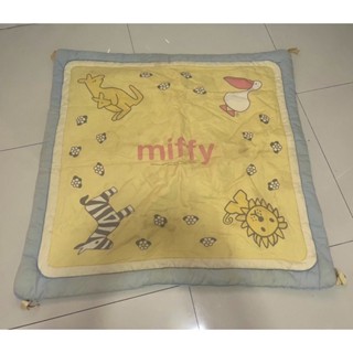 Miffy play mat เบาะกิจกรรม เบาะผ้า เบาะรองคลาน ขนาด 100x100 cm มือสองญี่ปุ่น