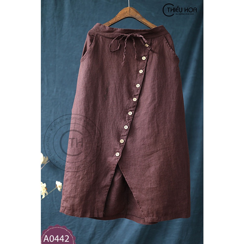 กระโปรงคุณแม่วัยกลางคนดีไซน์เรียบง่ายหรูหรา วัสดุผ้าฝ้ายหนา คอนซีลเลอร์ Thieu Hoa VD2A0442