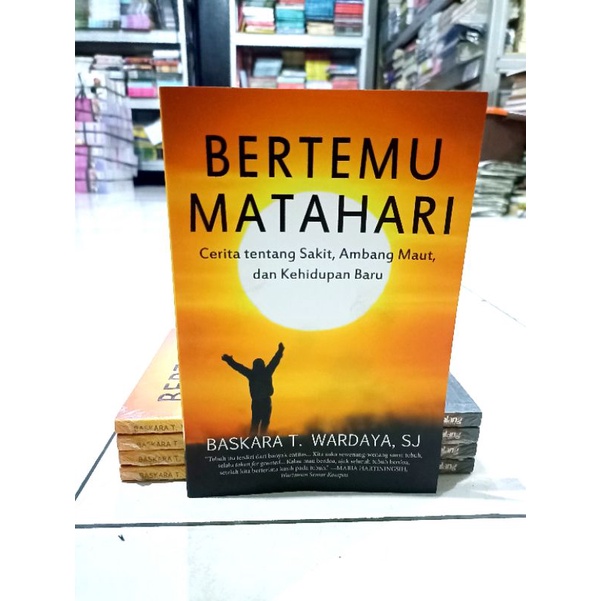 MATAHARI MOTIVATION BOOK / / FLOATING THE SUN - STORY OF AN PAIN OF DEVELOPMENT OF THE NEW DEATH AND LIFE / SELF DEVELOPMENT / CURRY