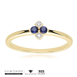 Gemondo แหวนทองคำ 9K ประดับไพลิน (Blue Sapphire) และเพชร (Diamond) ดีไซน์ทรงข้าวหลามตัด