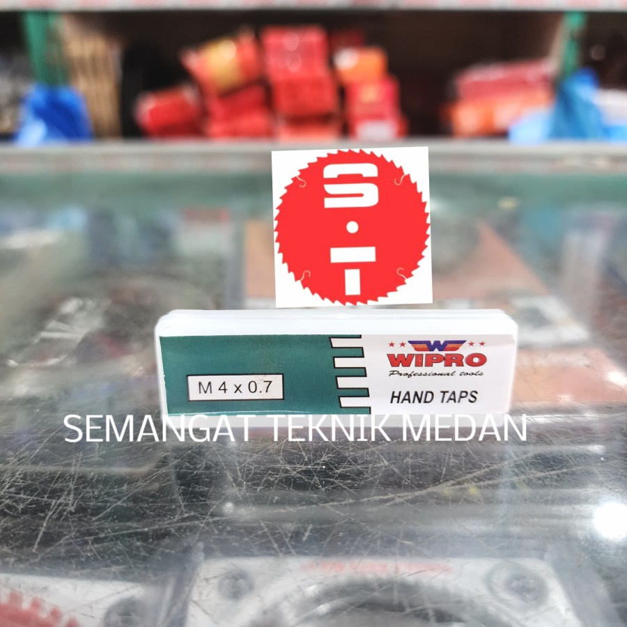 MATA WIPRO HAND TAP HANDTAP BIT M4 x 0.7 0.7 M 4 x 0.7 0.7 4X0.7 ชุด 3 ชิ้น