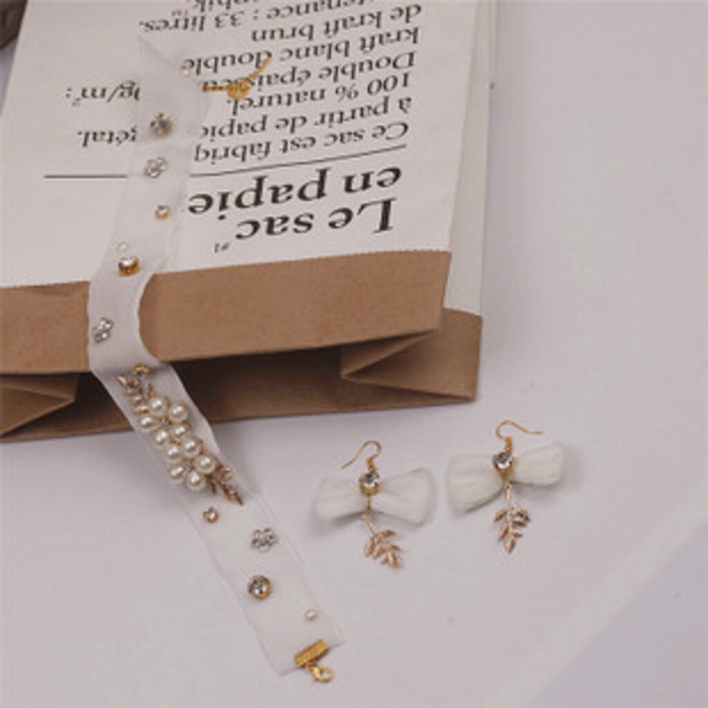 As41031 สร้อยคอกำมะหยี่บางนิ่ม+ต่างหู ผ้าซีทรูเบาๆ ติดมุกสวยหรู ขนาดกว้าง 2.8 ซม. ยาว 33 ซม.ขยายได้อ