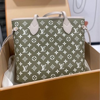 กระเป๋า Louis Vuitton NEVERFULL   สีสวยมาก ใหม่สุดใบนี้ เป๊ะปังมาก