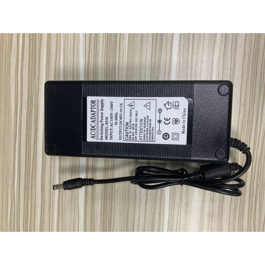 48V 5A อะแดปเตอร์ AC/DC แหล่งจ่ายไฟปลั๊ก DC 5.5*2.5 มม.