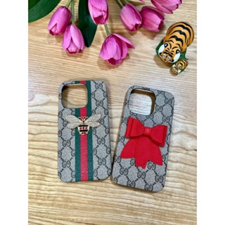 เคสหนัง 3D Gucci โบว์ใหญ่ ผีเสื้อ iPhone 14 Pro Max / 14 Plus / 13 Pro Max / 12 Pro Max / 11 Pro Max