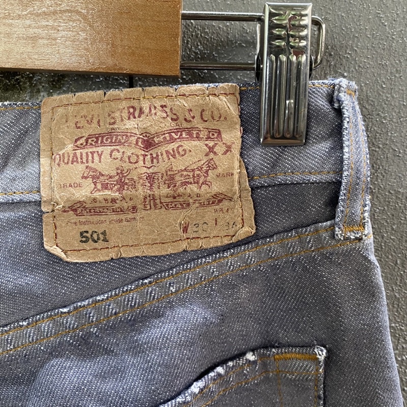 กางเกงขาตัด Levi’s 501 มือสอง