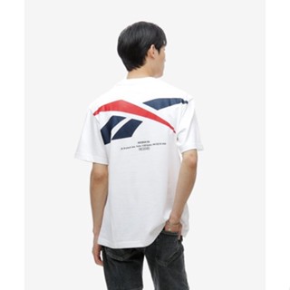 Reebok เสื้อยืดแขนสั้นลําลอง สีขาว สําหรับผู้ชาย และผู้หญิง CL X MU VT