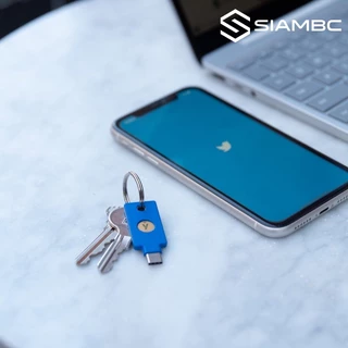 YubiKey Security Key C NFC FIDO U2F FIDO2 Yubico 2FA ป้องกันการแฮก Facebook, Binance Trezor Ledger