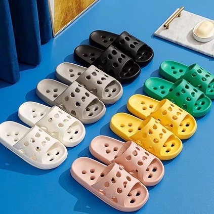 รองเท้า W409 รองเท้ากันลื่น แบบนิ่มเหมาะแก่ใส่เข้าห้องน้ำ มีรูระบายอากาศ ดีไซน์ใหม่ นิ่มใส่สบาย