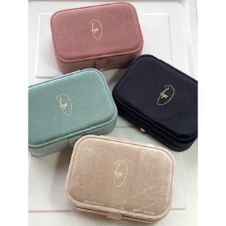 hoo.stores Soften Velvet Big Jewelry Box กล่องใส่เครื่องประดับ กล่องเก็บต่างหู กล่องเก็บเครืองประดับ กล่องกำมะหยี