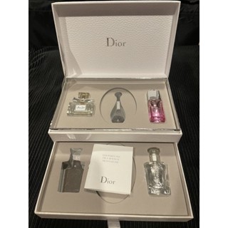 ขวดน้ำหอมเปล่า Dior ทั้งขวดน้ำหอมทั้งกล่อง แท้100%