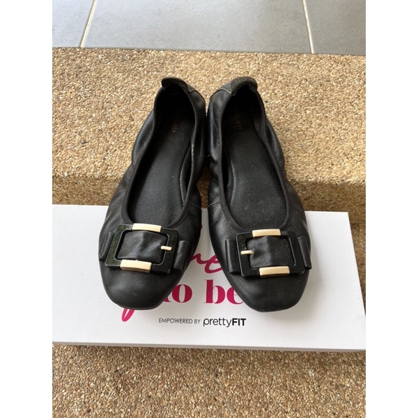 รองเท้าส้นแบน pretty fit