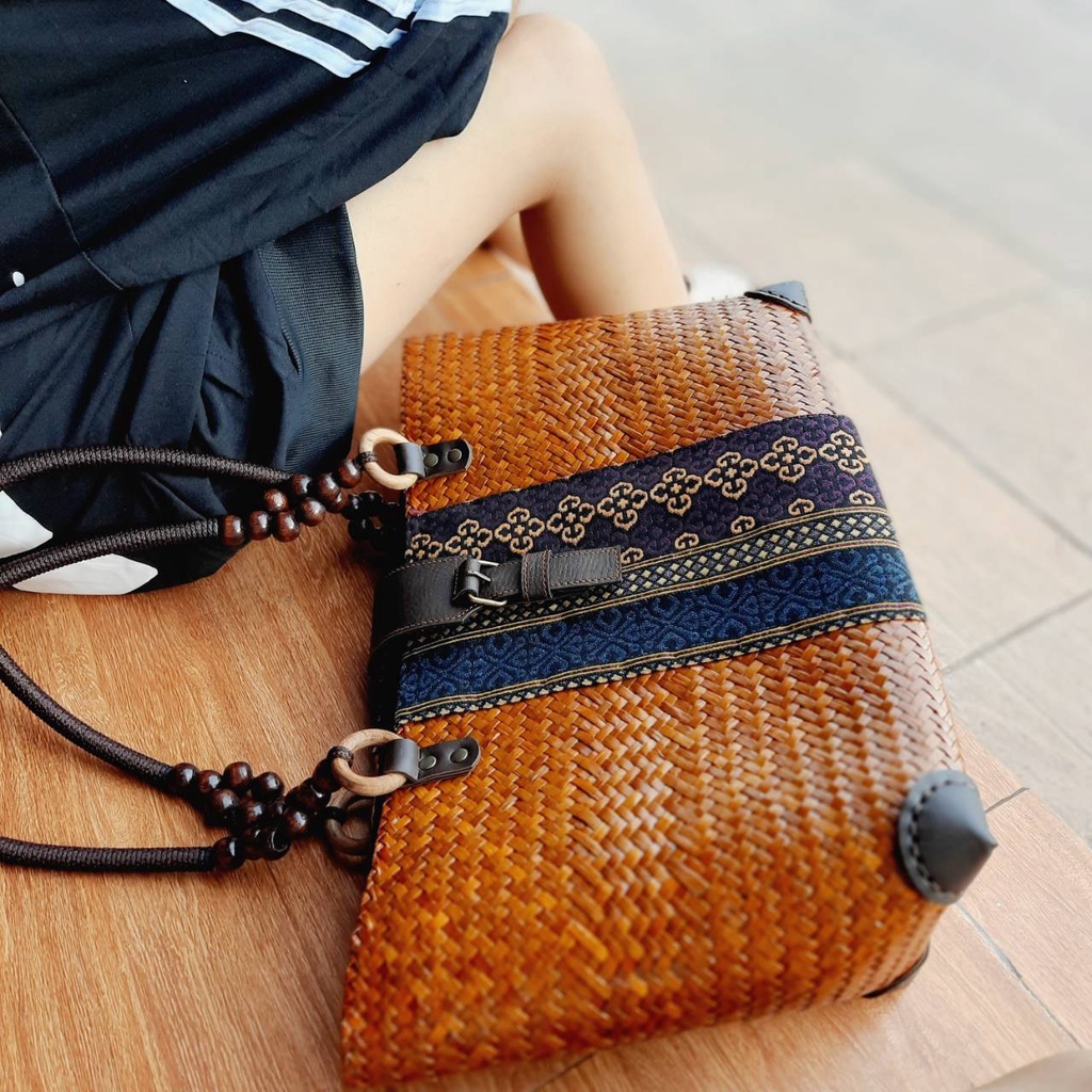 ขนาด 15*10 นิ้ว ซับซิป กระเป๋าสาน กระจูด กระเป๋าแฮนด์เมด  handmade ตะกร้าสาน กระเช้าสาน - รูปที่ 5