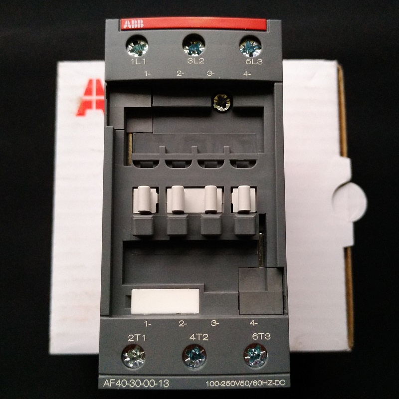YY ABB คอนแทคเตอร์ 3 ชั้น AF series AC/DC 50HZ/60HZ DC 24V~500V 40A 18.5kw AF40-30-00-11 AF40-30-00-