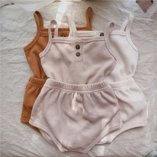 Babyonline(Y420)C1 (ส่งด่วน1วัน)ชุดเซ็ตเสื้อสายเดี่ยวกางเกงขาสั้นทรงสามเหลี่ยม สำหรับเด็กหญิงและชาย ผ้าฝ้าย100%