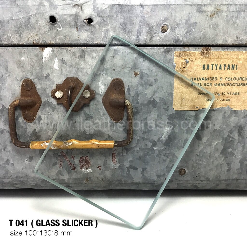 T041 Glass Slicker แผ่นกระจก ขนาด100*130*8 มิล ใสกริบ เจียรขอบโค้งมนเรียบเนียน จากโรงงาน อุปกรณ์งานหนัง leatherbrass*...