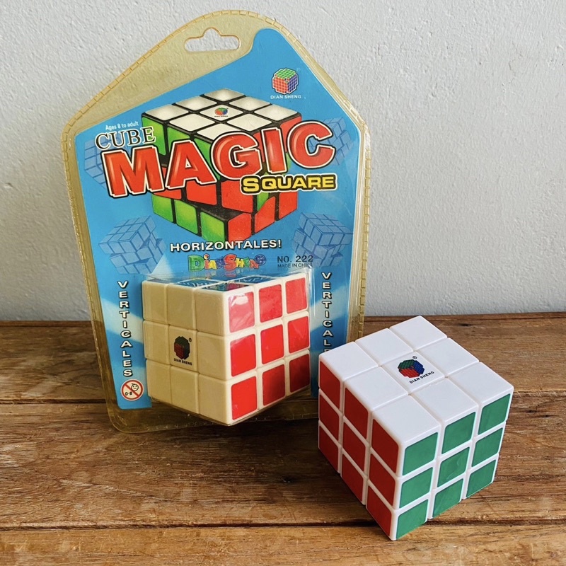 { ราคา SALE } อ่านก่อนสั่งนะคะ รูบิค ลูกบาศก์ Rubik 3 x 3 สินค้าสต๊อค กล่องซีลเหลือง รูบิคฝึกสมอง ฝึกสมอง Magic Cube