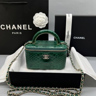 Chanel vanity Grade vip Size 16 cm